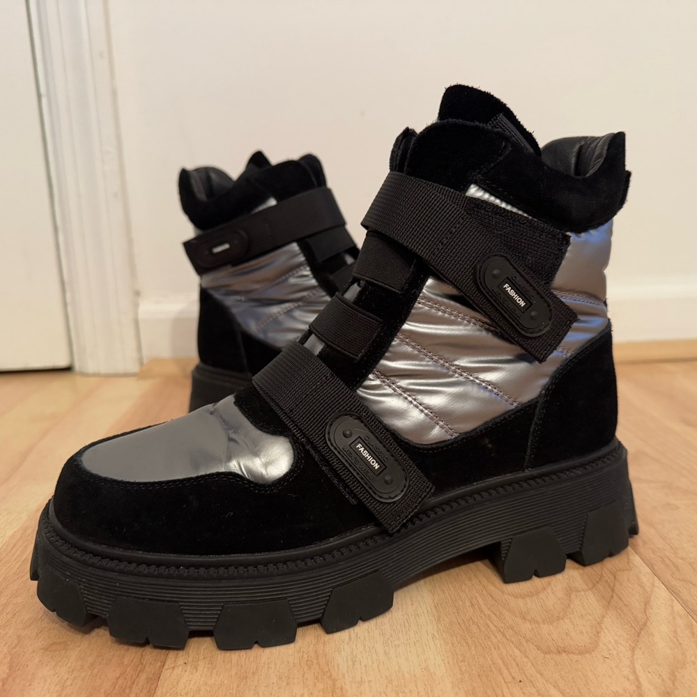 Thomas Graf shoes from Germany size 8 almost brand new worn one time